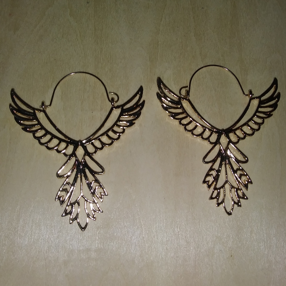 Wing Design Earrings